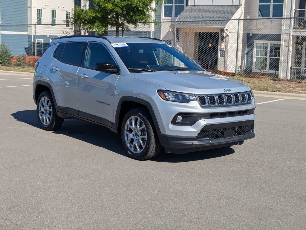 2025 JEEP Compass