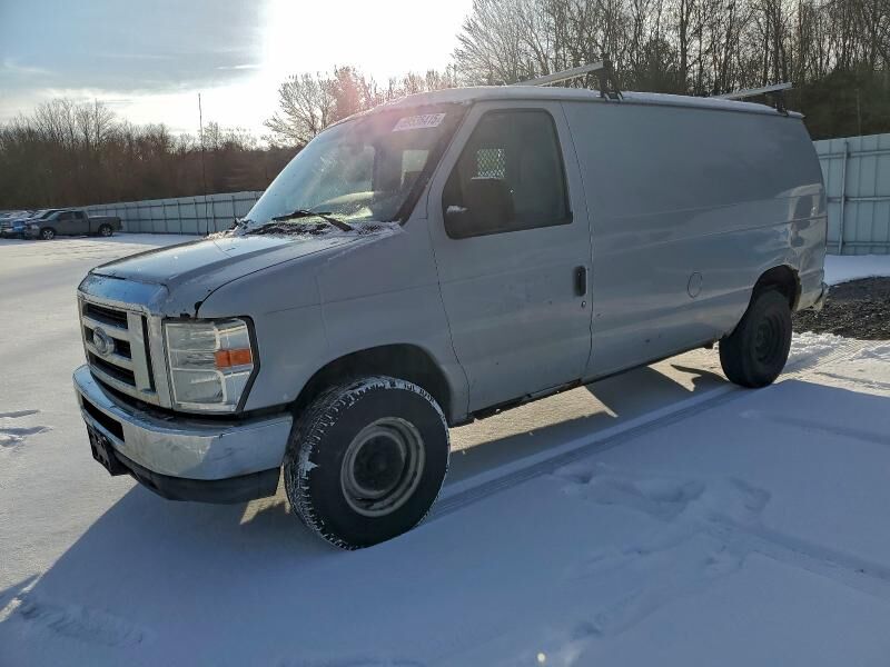 2011 FORD E-250