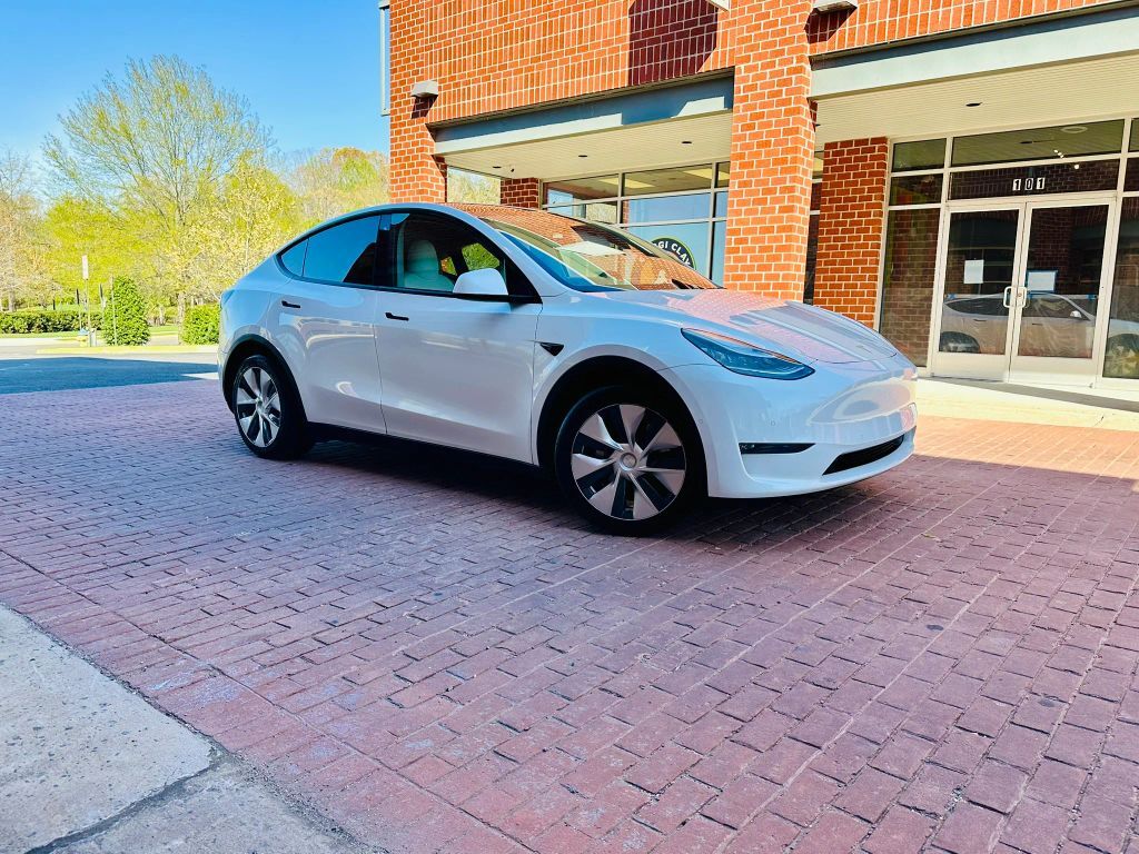 2020 TESLA Model Y