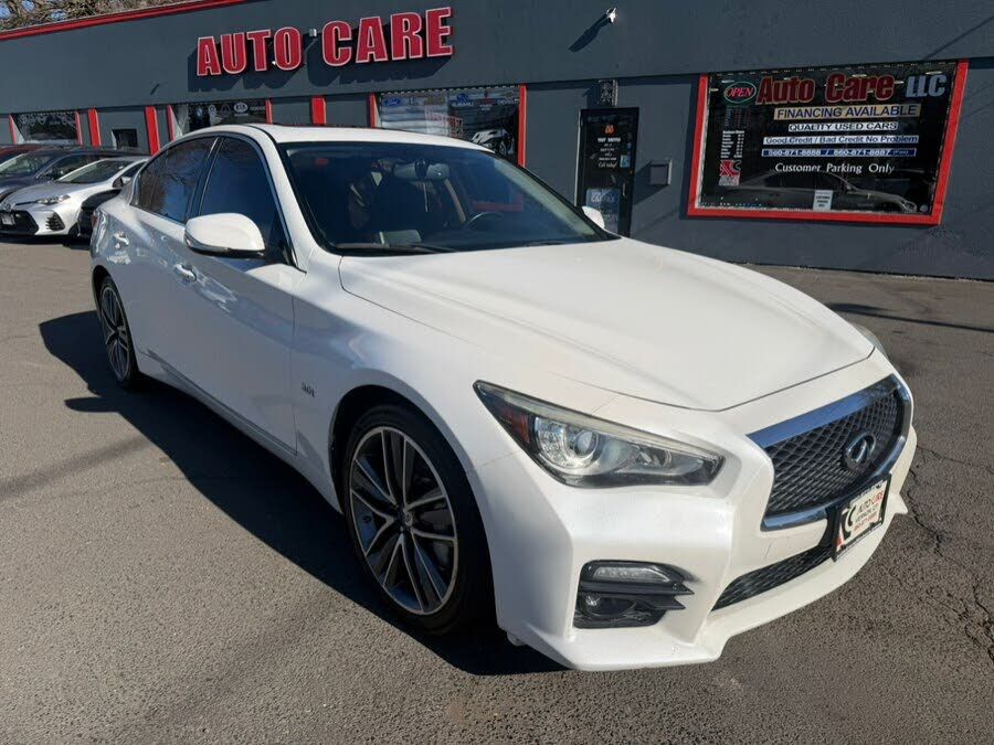 2017 INFINITI Q50