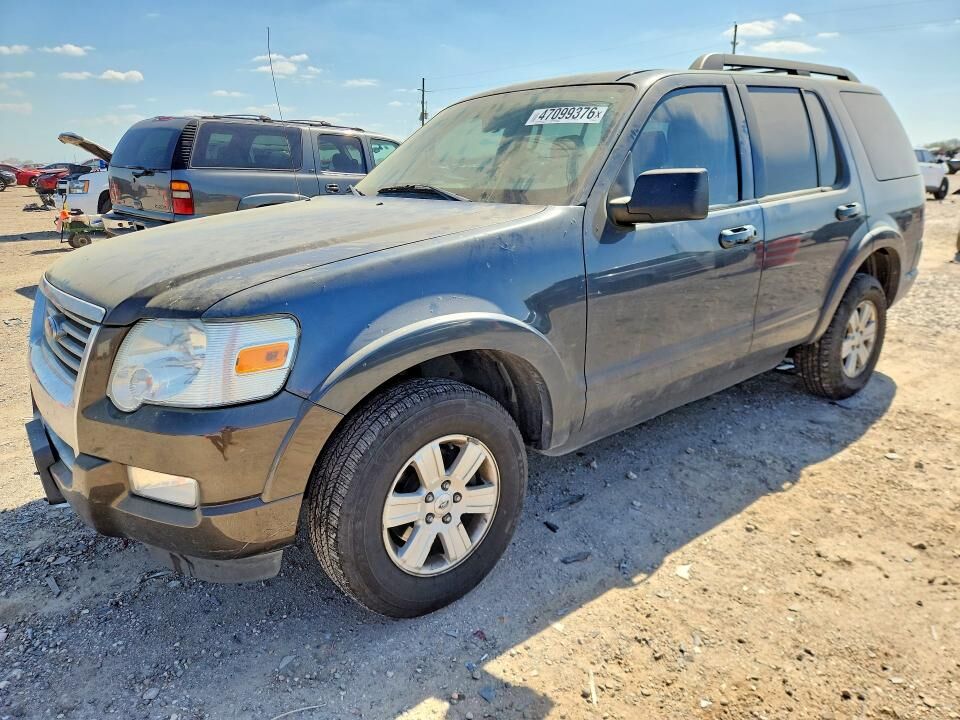 2010 FORD Explorer