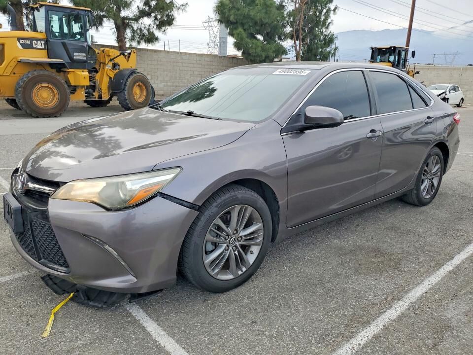 2017 TOYOTA Camry
