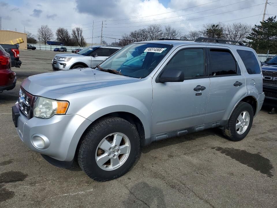 2010 FORD Escape