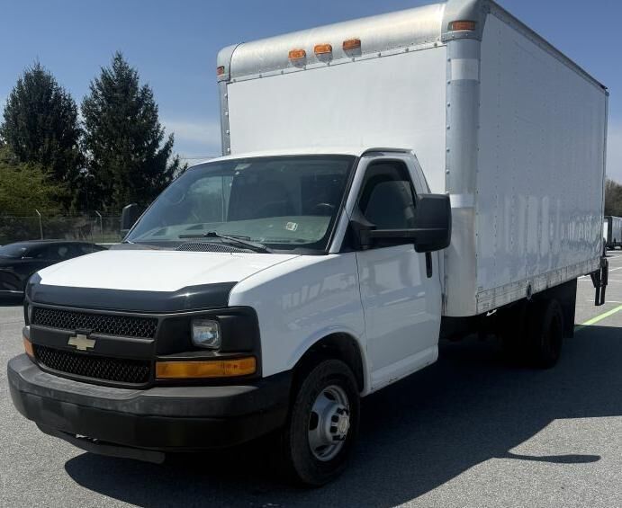 2012 CHEVROLET Express