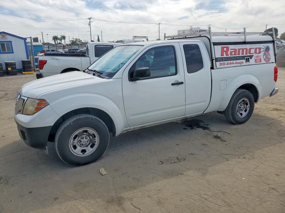 2013 NISSAN Frontier