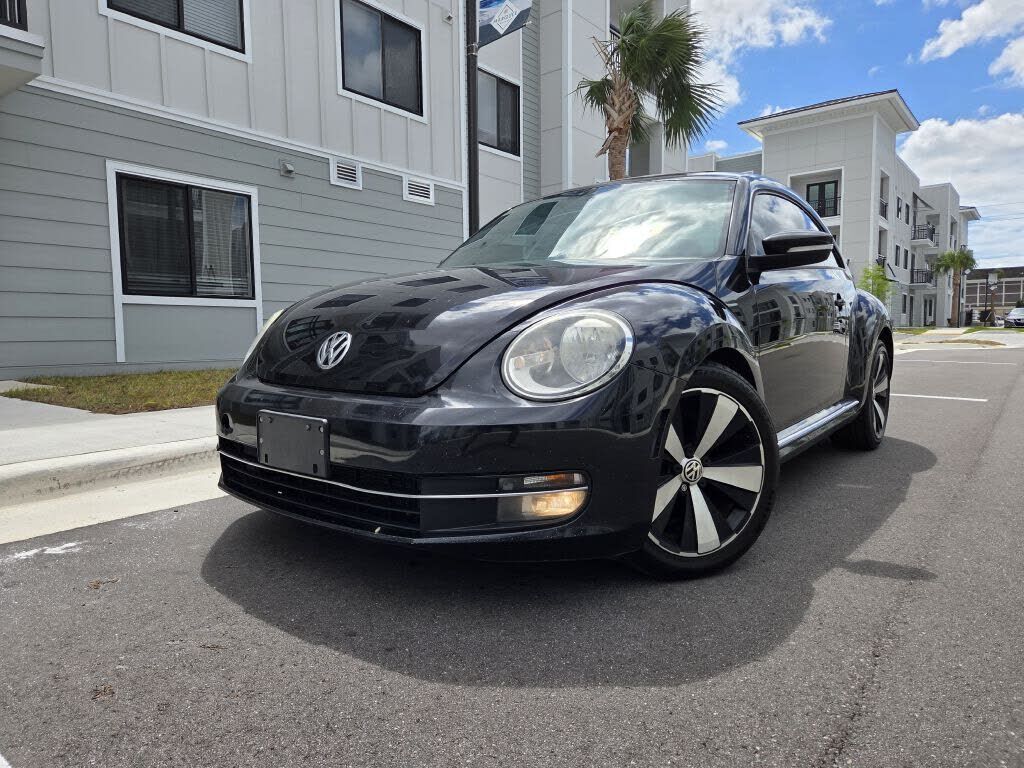 2012 VOLKSWAGEN Beetle