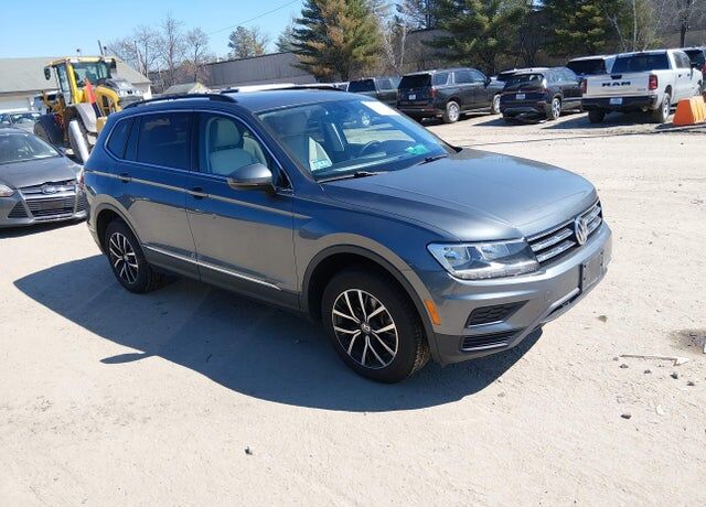 2021 VOLKSWAGEN Tiguan