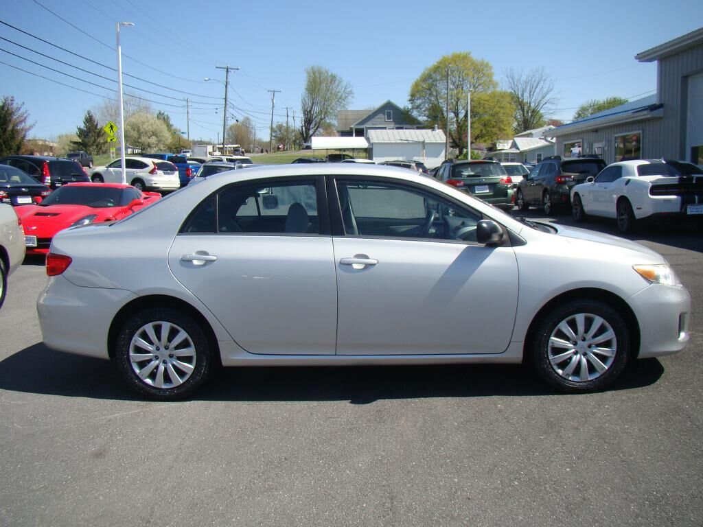 2013 TOYOTA Corolla