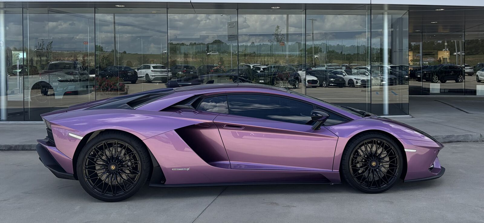 2018 LAMBORGHINI Aventador