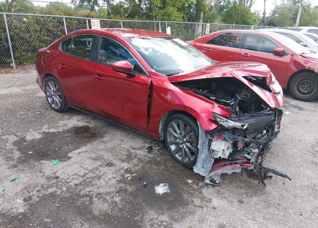 2020 MAZDA Mazda3