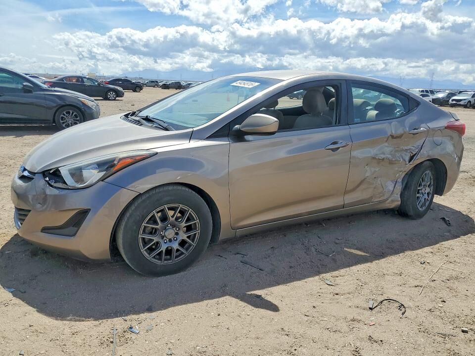 2016 HYUNDAI Elantra