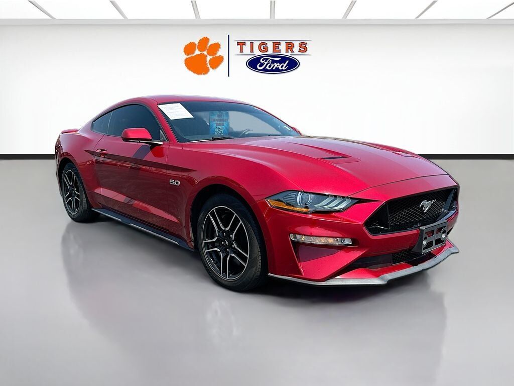 2020 FORD Mustang