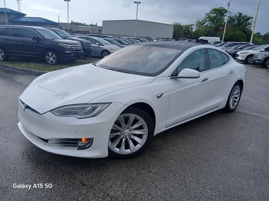 2017 TESLA Model S