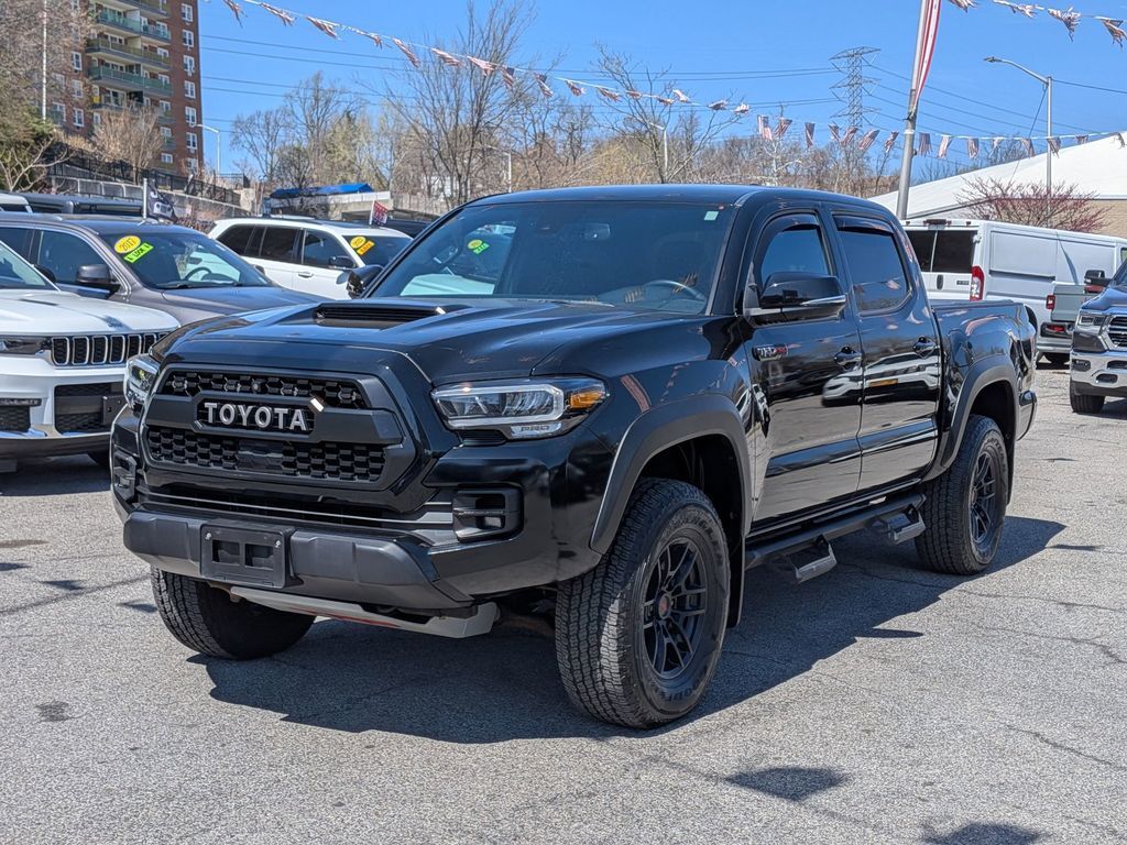 2021 TOYOTA Tacoma