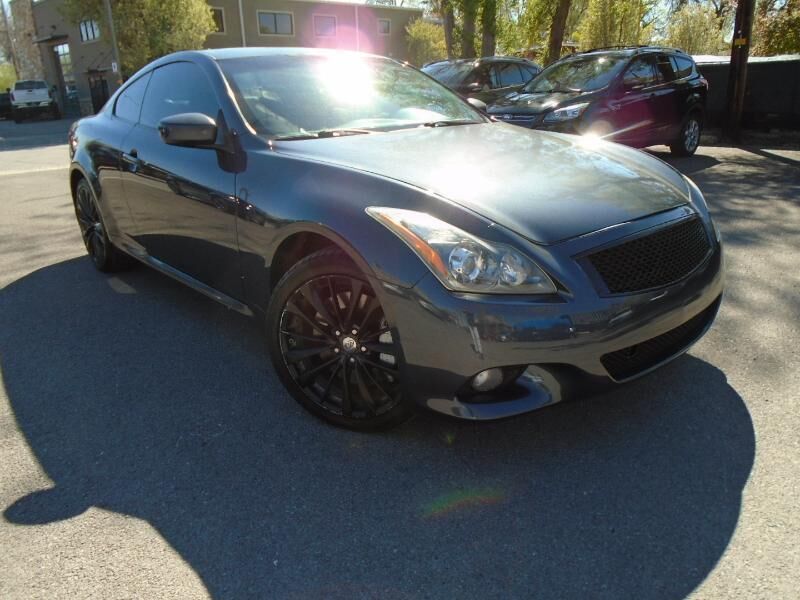 2013 INFINITI G37