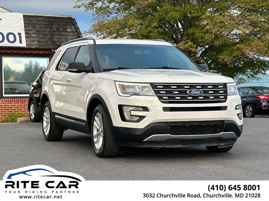 2016 FORD Explorer