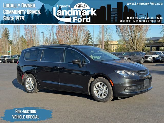 2021 CHRYSLER Voyager