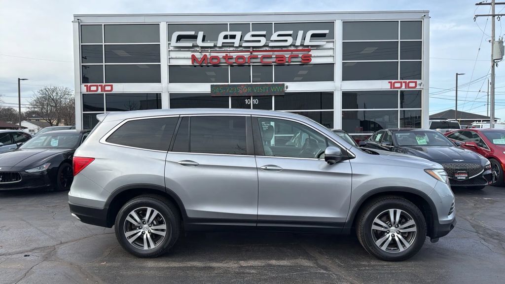 2017 HONDA Pilot