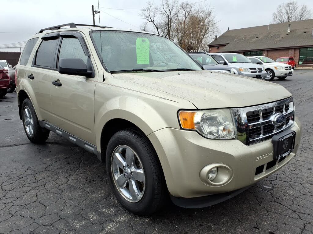 2011 FORD Escape