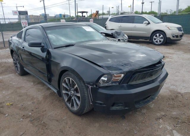 2011 FORD Mustang