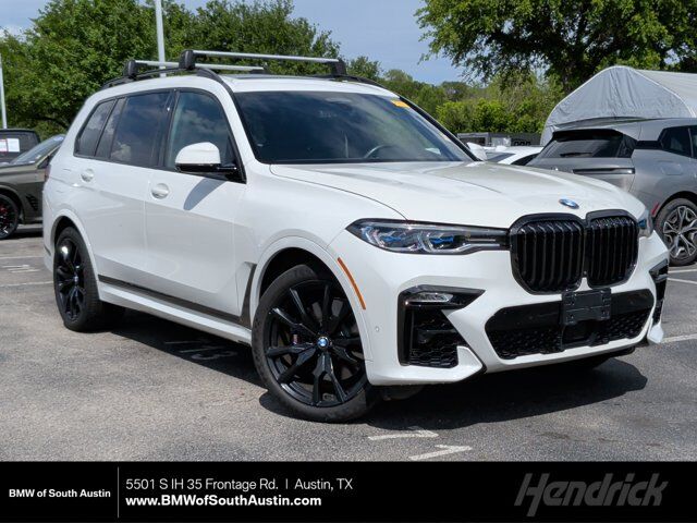 2021 BMW X7