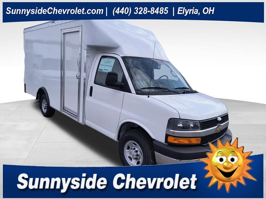 2026 CHEVROLET Express