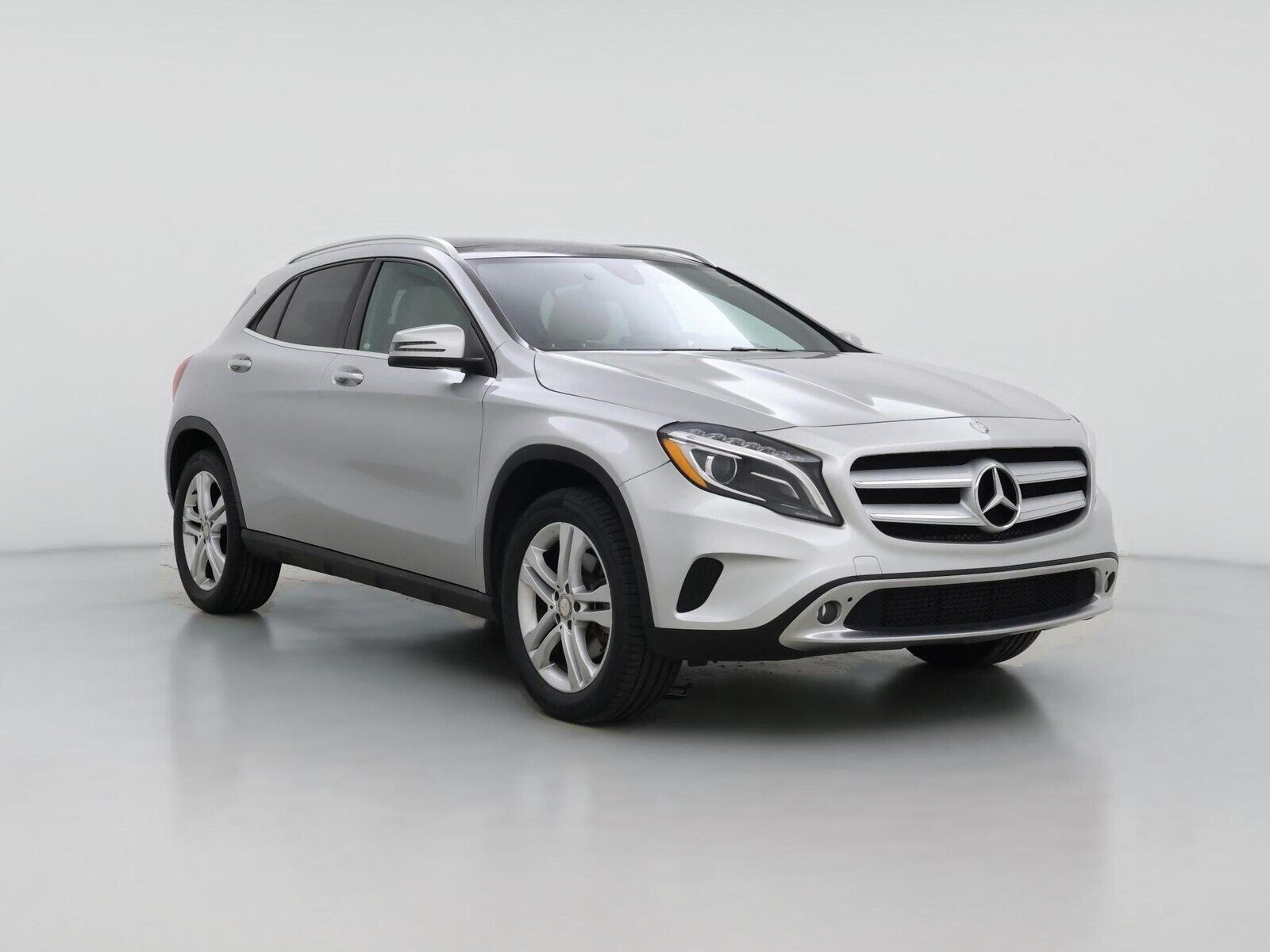 2017 MERCEDES-BENZ GLA-Class