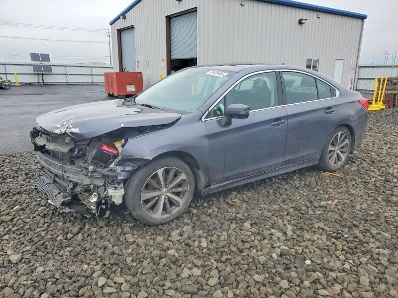 2016 SUBARU Legacy