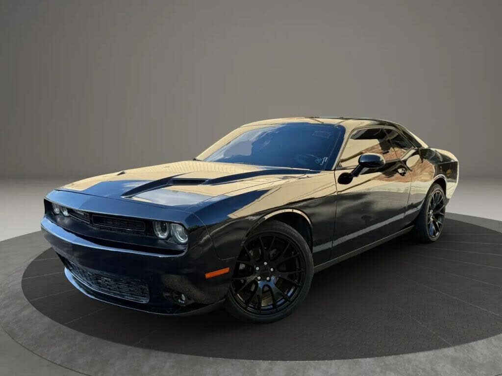 2016 DODGE Challenger