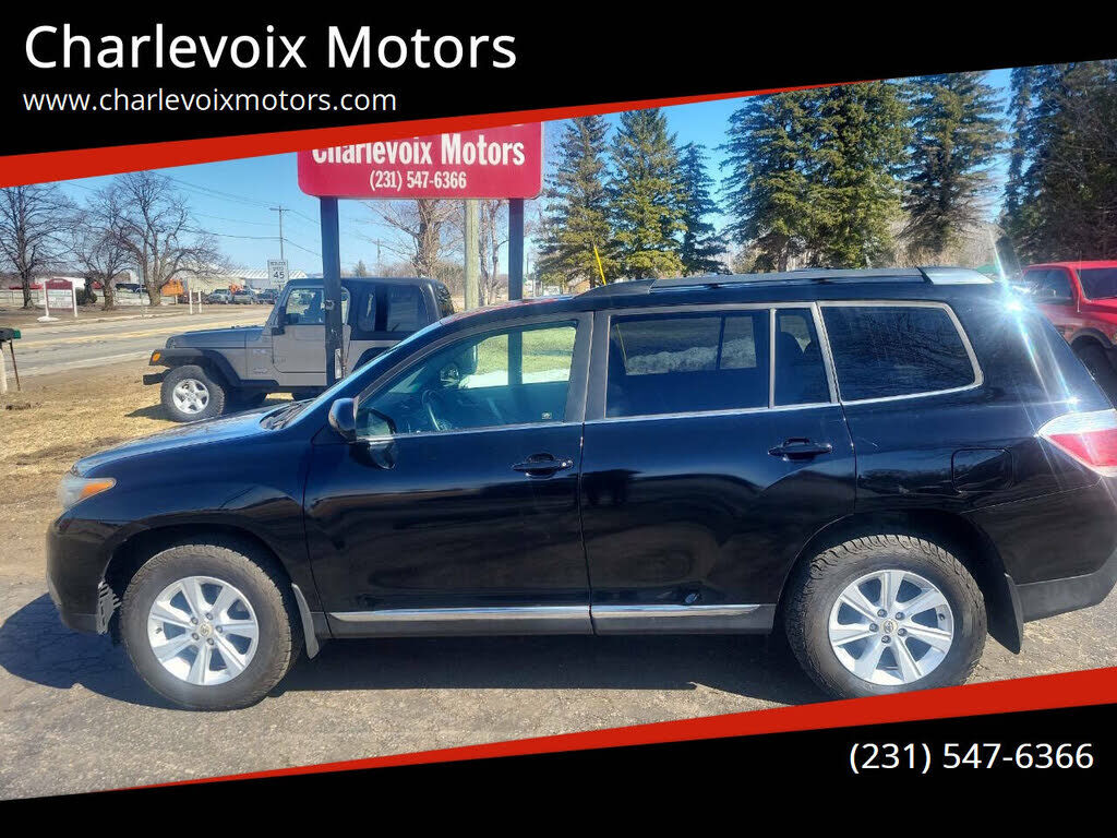 2011 TOYOTA Highlander