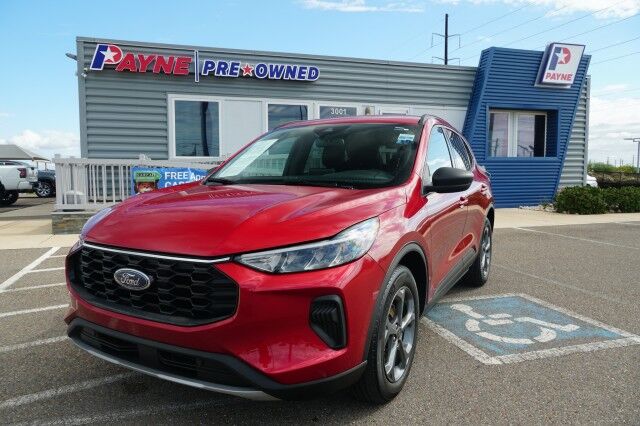 2025 FORD Escape