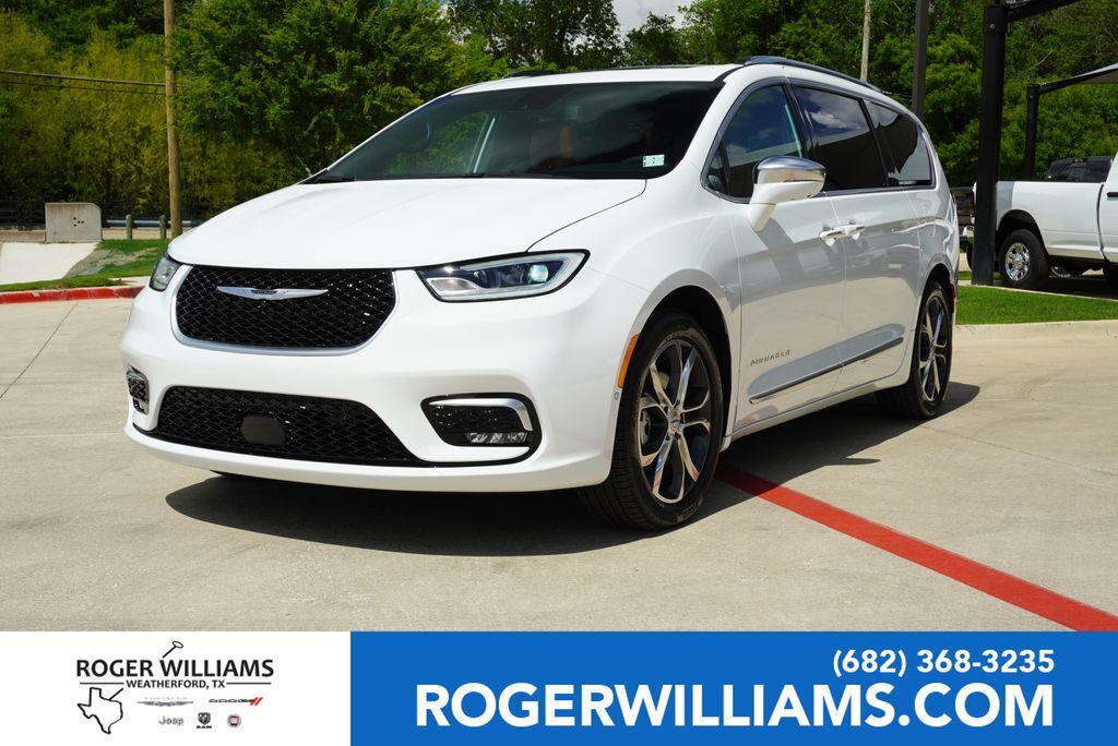 2024 CHRYSLER Pacifica