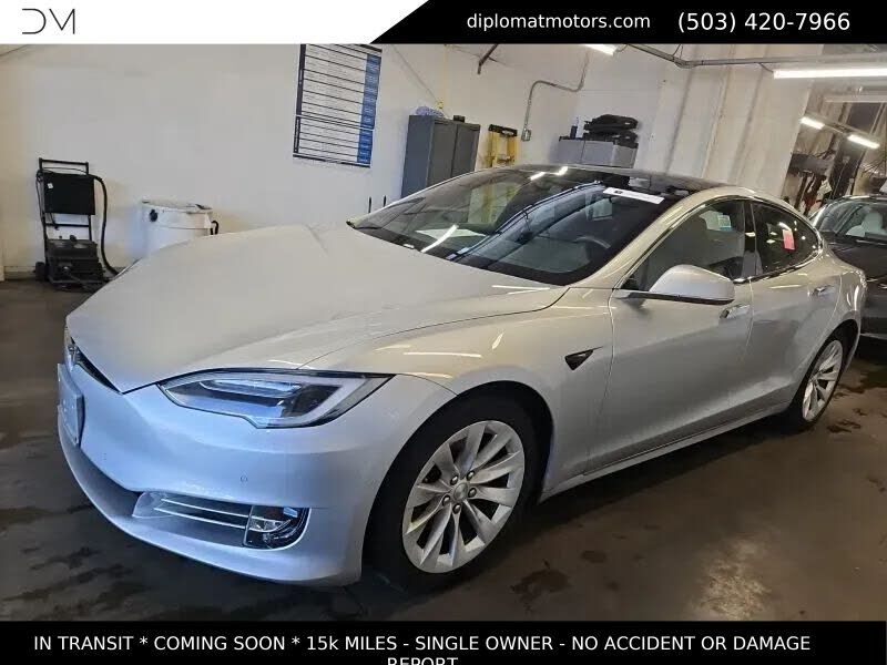 2017 TESLA Model S