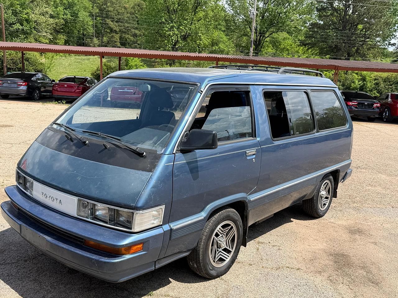 1989 TOYOTA Van
