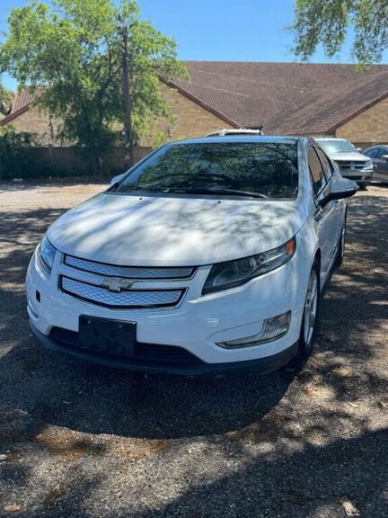 2013 CHEVROLET Volt