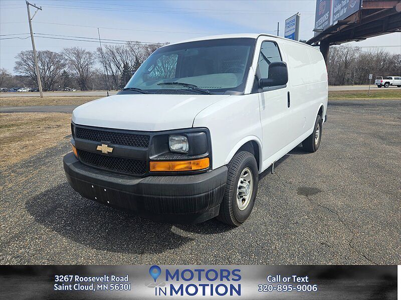 2017 CHEVROLET Express