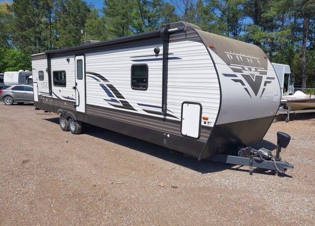 2022 FOREST RIVER Puma Towables