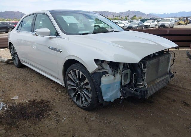 2017 LINCOLN Continental