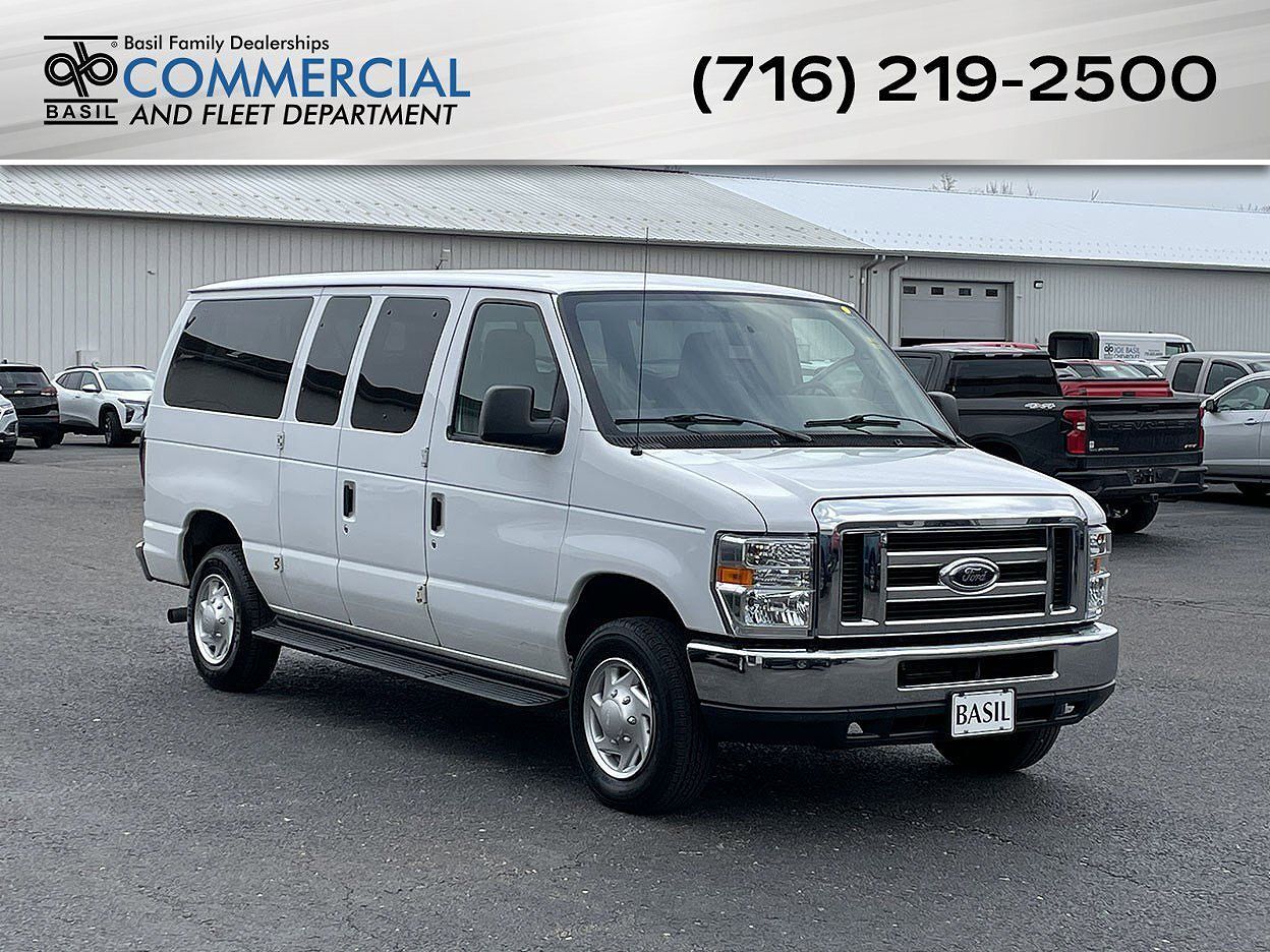 2011 FORD E-350