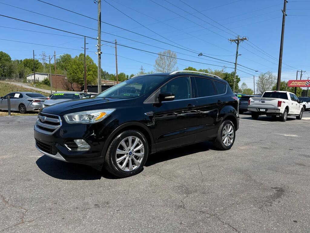 2017 FORD Escape