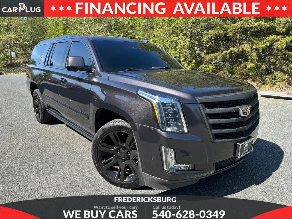 2017 CADILLAC Escalade ESV