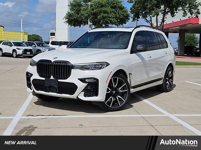 2022 BMW X7
