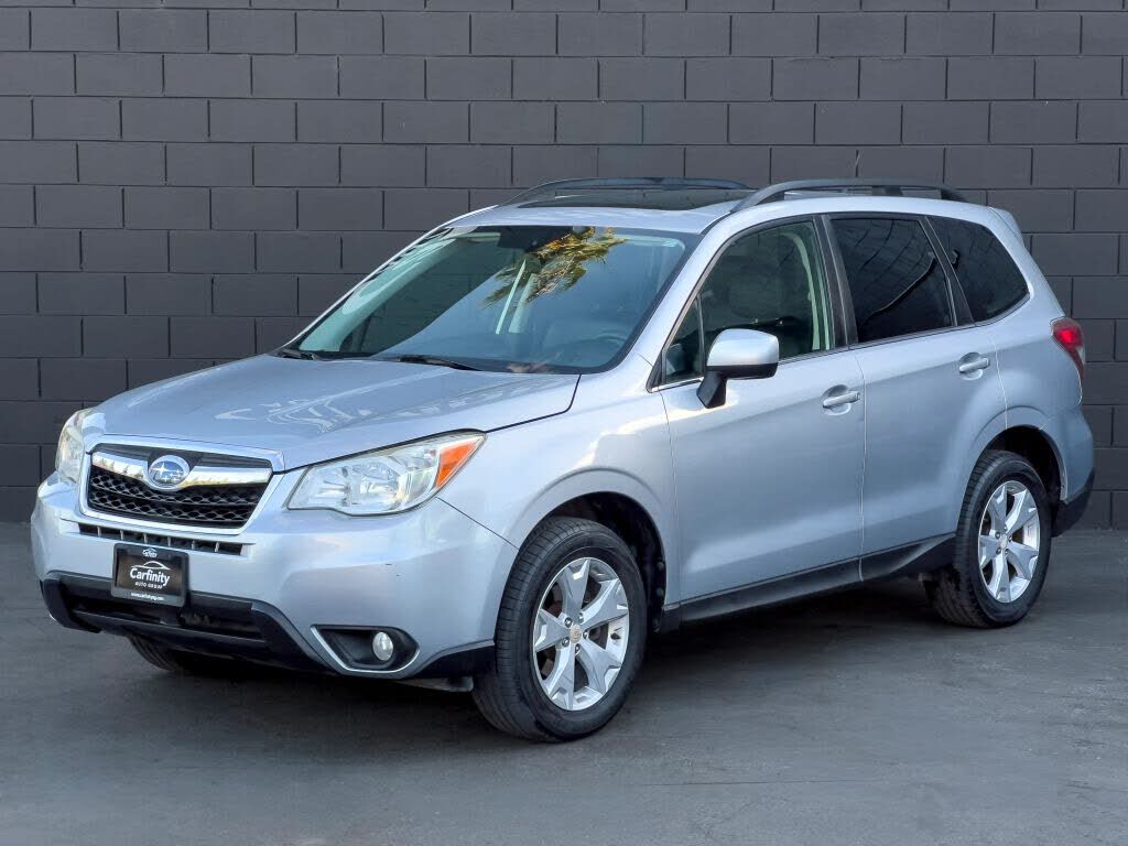 2015 SUBARU Forester