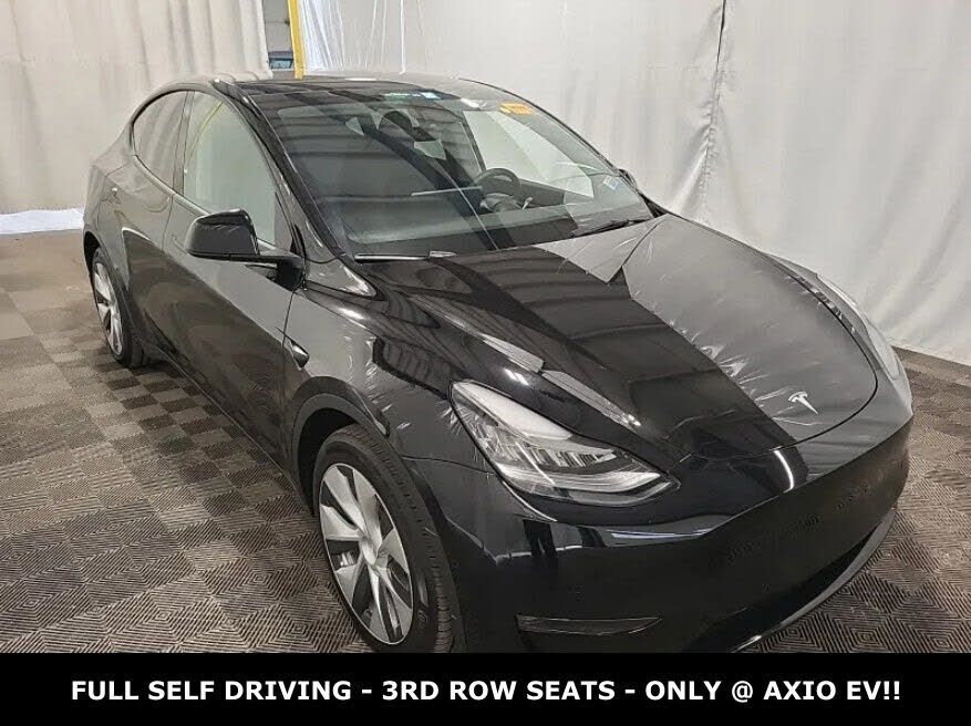 2022 TESLA Model Y