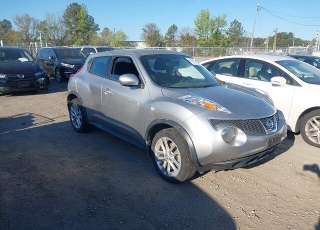 2011 NISSAN Juke