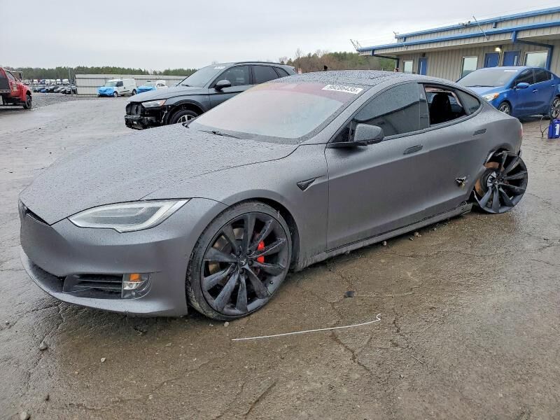 2019 TESLA Model S