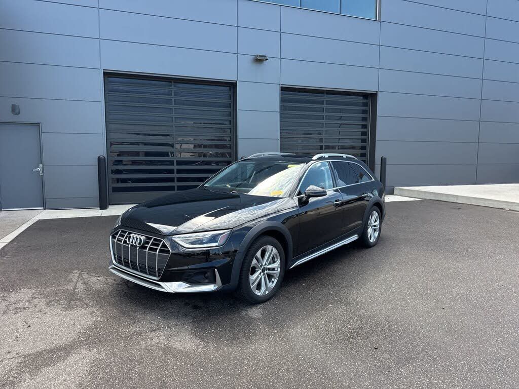 2023 AUDI A4 allroad