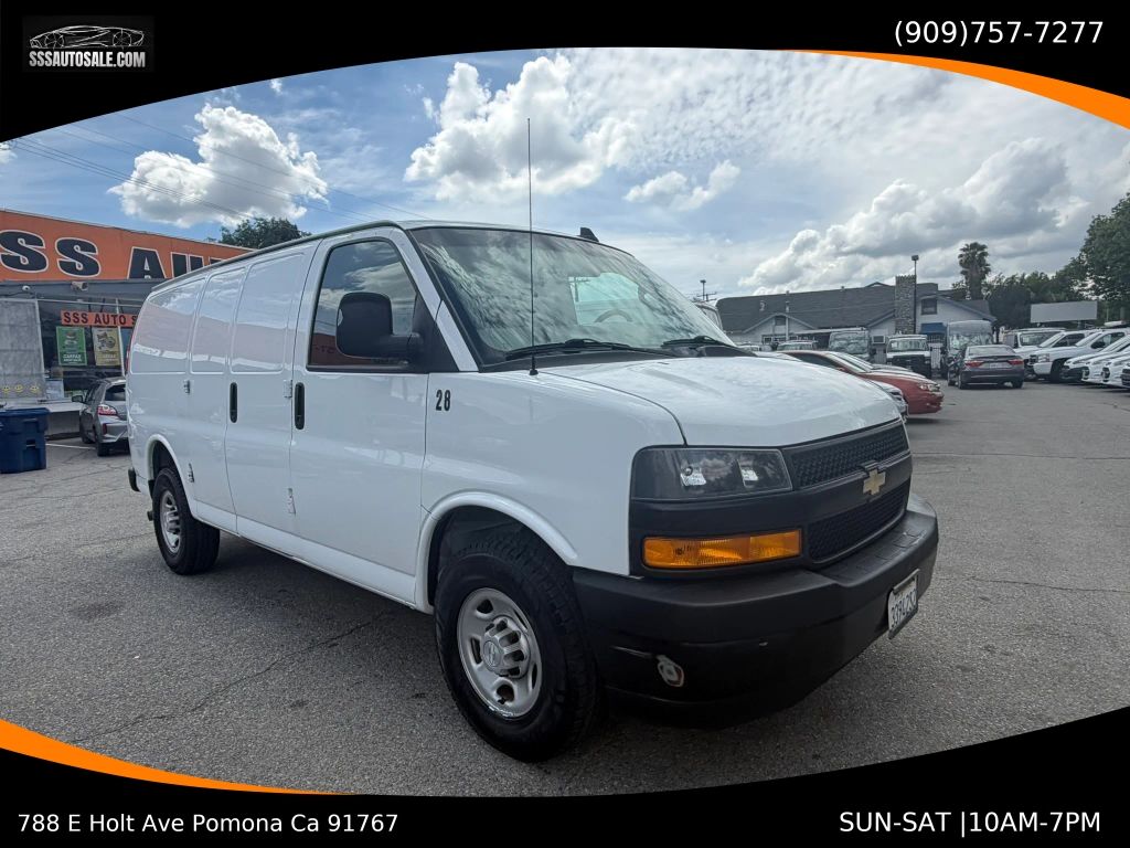 2018 CHEVROLET Express