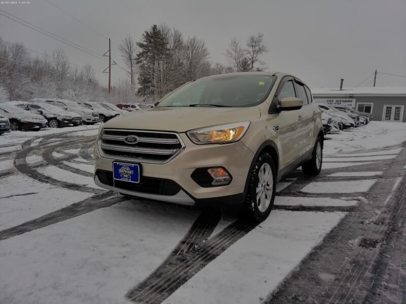 2017 FORD Escape