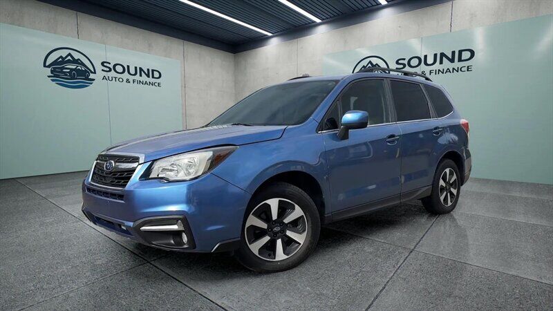 2017 SUBARU Forester